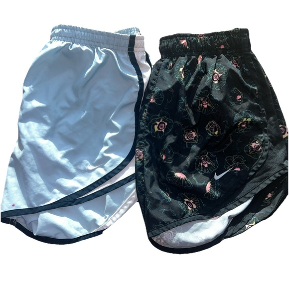 Nike Pants - Nike Dri-Fit Tempo Athletic Running Shorts Women's Size Small Lot Of 2 Floral